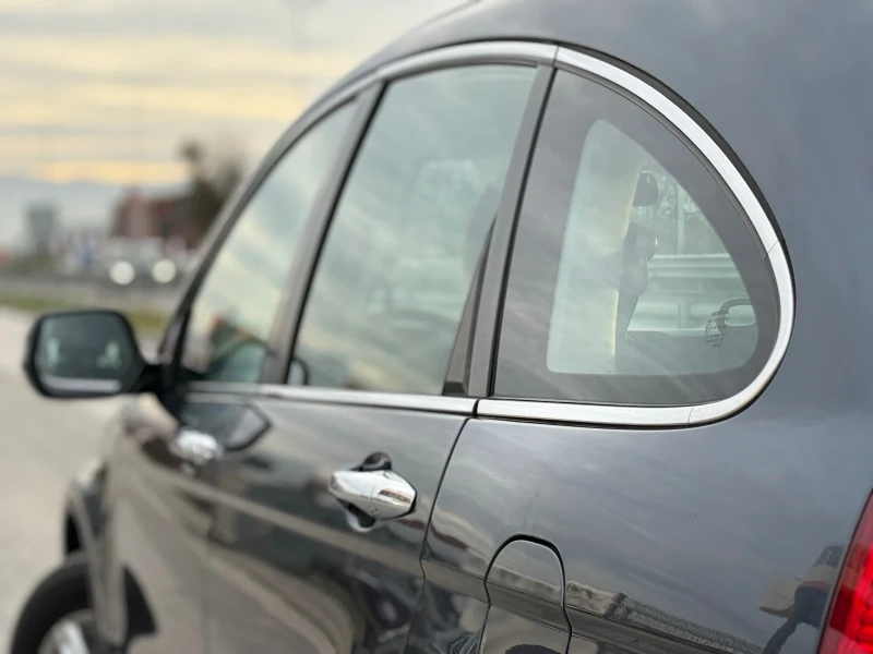 Honda Cr-v 2.0i* 4X4* * УНИКАЛЕН* BON JOVI* ЗА ЦЕНИТЕЛ, снимка 16 - Автомобили и джипове - 52728555