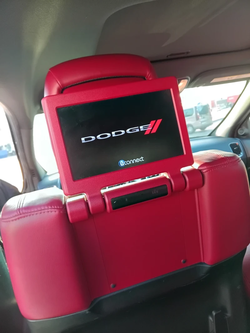 Dodge Durango 5.7. R/T всички екстри за модела, снимка 10 - Автомобили и джипове - 52805878