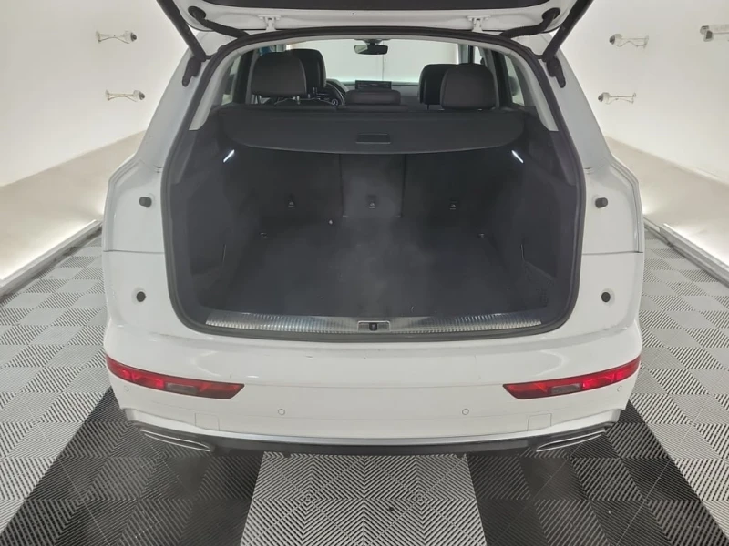 Audi Q5 * PROGRESSIV * CARFAX * ЦЕНА ДО БЪЛГАРИЯ, снимка 14 - Автомобили и джипове - 53100741