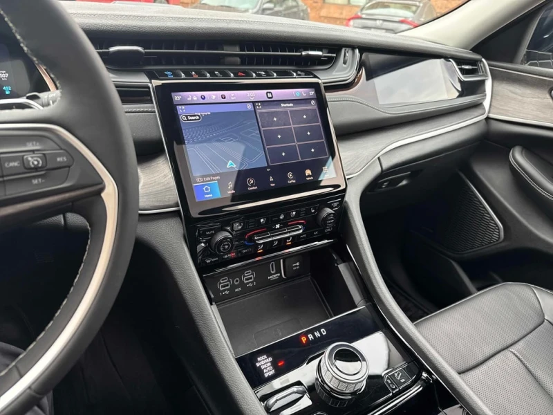 Jeep Grand cherokee * 30th Anniversary * CARFAX * БЕЗ ПЪРВОНАЧАЛНА ВНО, снимка 9 - Автомобили и джипове - 53149630