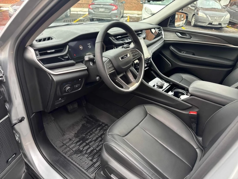 Jeep Grand cherokee * 30th Anniversary * CARFAX * БЕЗ ПЪРВОНАЧАЛНА ВНО, снимка 5 - Автомобили и джипове - 53149630