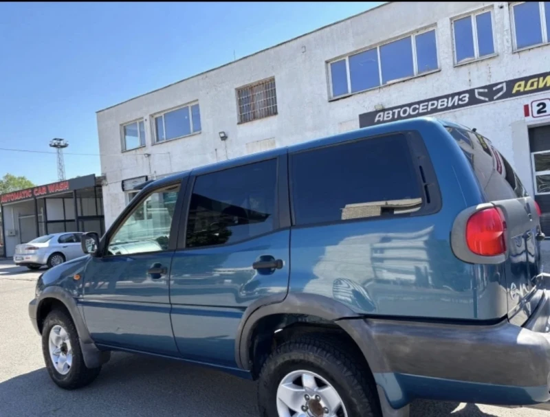 Nissan Terrano, снимка 3 - Автомобили и джипове - 53231622