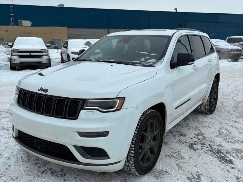 Jeep Grand cherokee Limited X* 3.6* Distronic* Обдух* пано* CarPlay