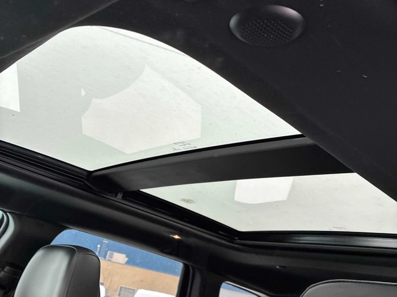 Jeep Grand cherokee Limited X* 3.6* Distronic* Обдух* пано* CarPlay, снимка 10 - Автомобили и джипове - 53340748