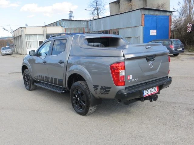 Nissan Navara Чисто нова, снимка 2 - Автомобили и джипове - 35348905