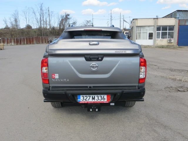 Nissan Navara Чисто нова, снимка 3 - Автомобили и джипове - 35348905