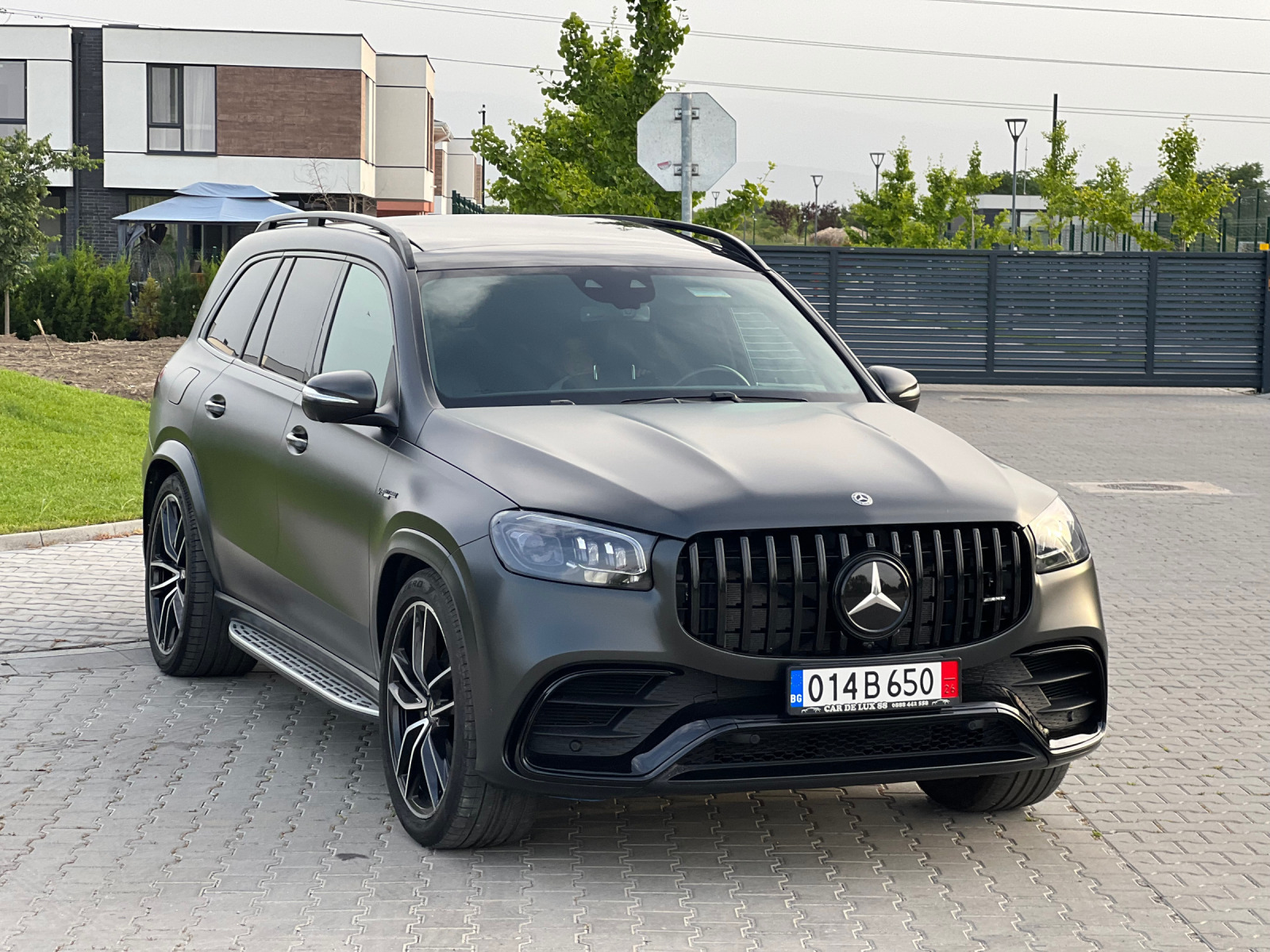 Mercedes-Benz GLS 580EQ, V8, 6.3AMG BLACK LINE - изображение 3