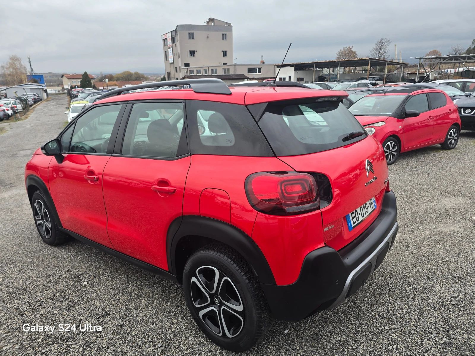 Citroen C3 Aircross 1.2i-110k.c-PureTech Feel - изображение 7