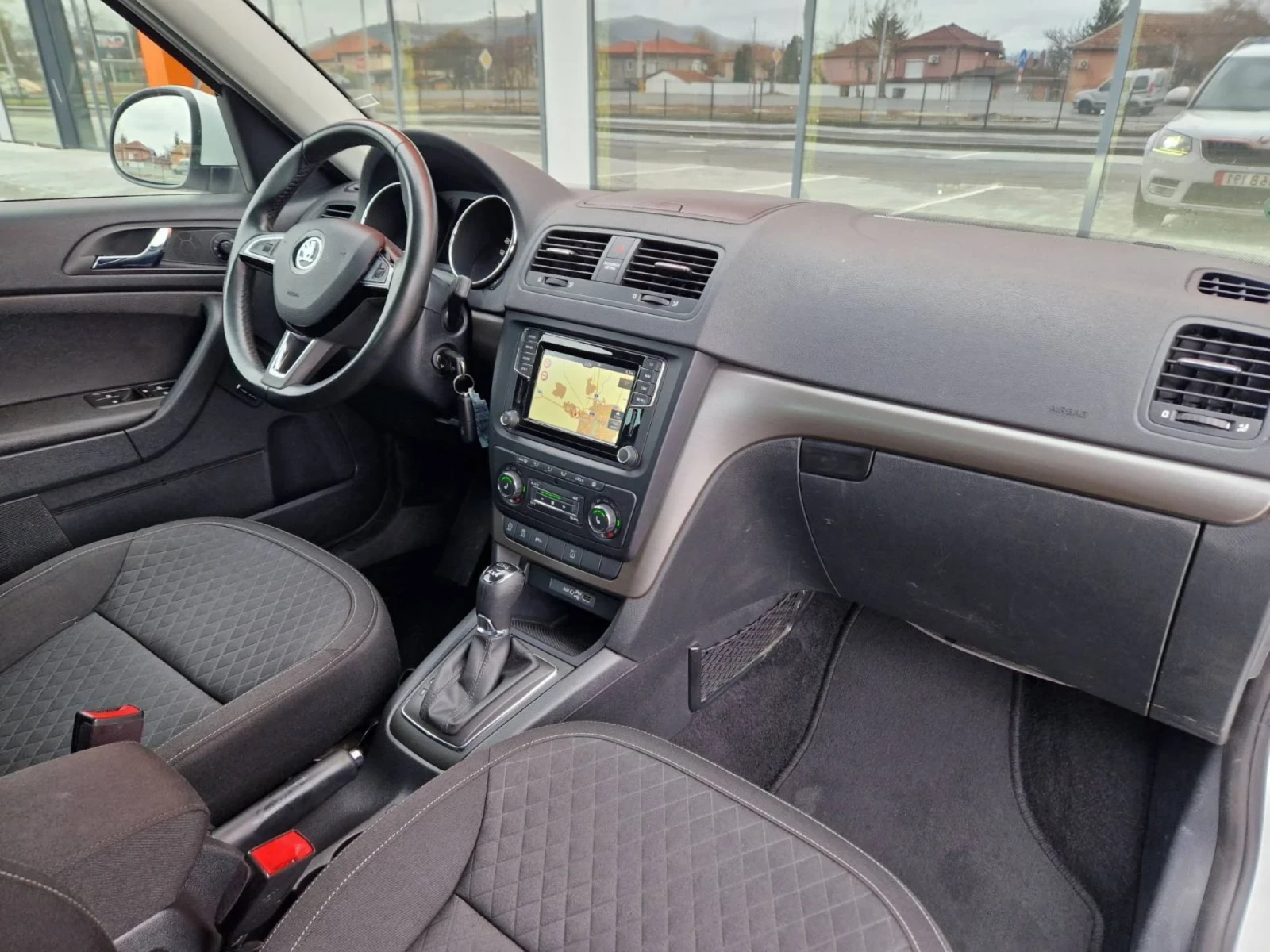 Skoda Yeti 2.0 / 150 .. 4x4 | Mobile.bg   14