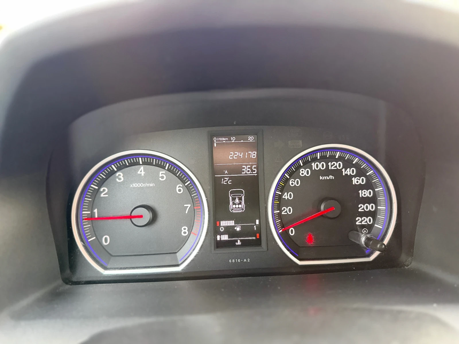 Honda Cr-v 2.0i* 4X4* * УНИКАЛЕН* BON JOVI* ЗА ЦЕНИТЕЛ - изображение 10