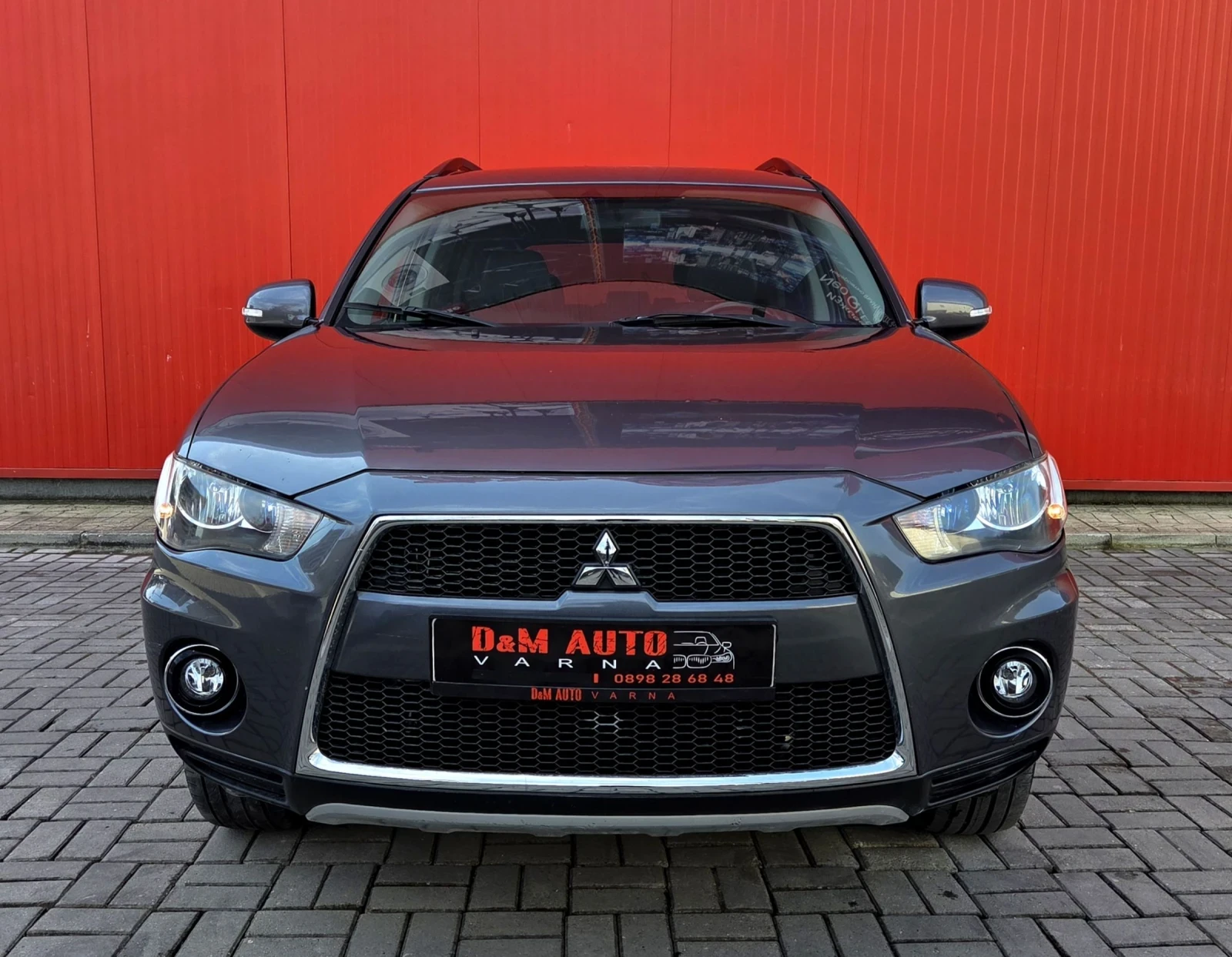 Mitsubishi Outlander 2.2 DiD 4x4 - изображение 2