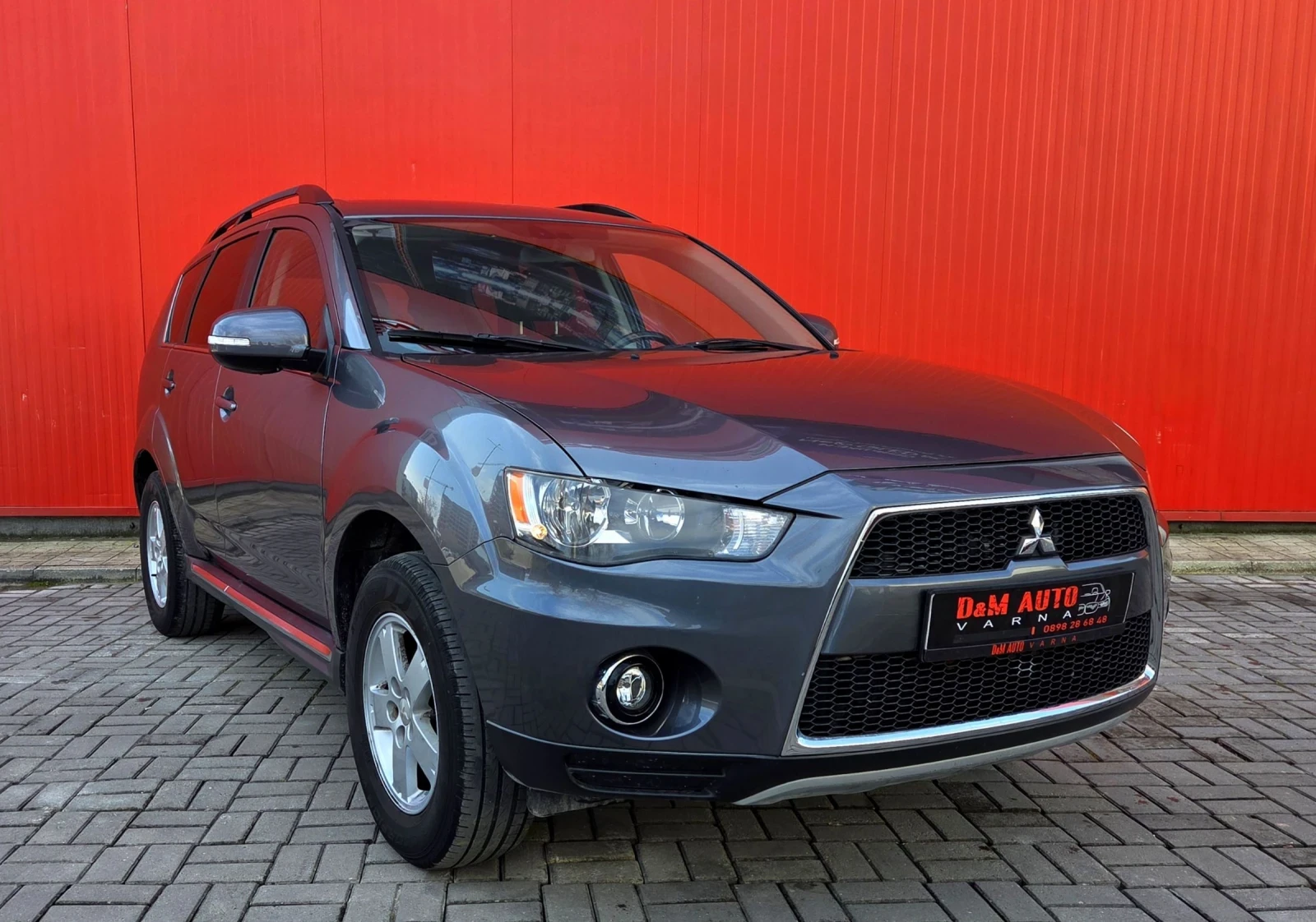 Mitsubishi Outlander 2.2 DiD 4x4 - изображение 3