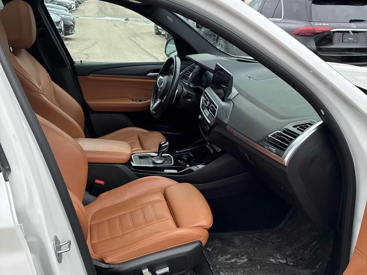 BMW X3 * xDrive30e * БЕЗ ЗАБЕЛЕЖКИ* + ГУМИ , снимка 16 - Автомобили и джипове - 53802104