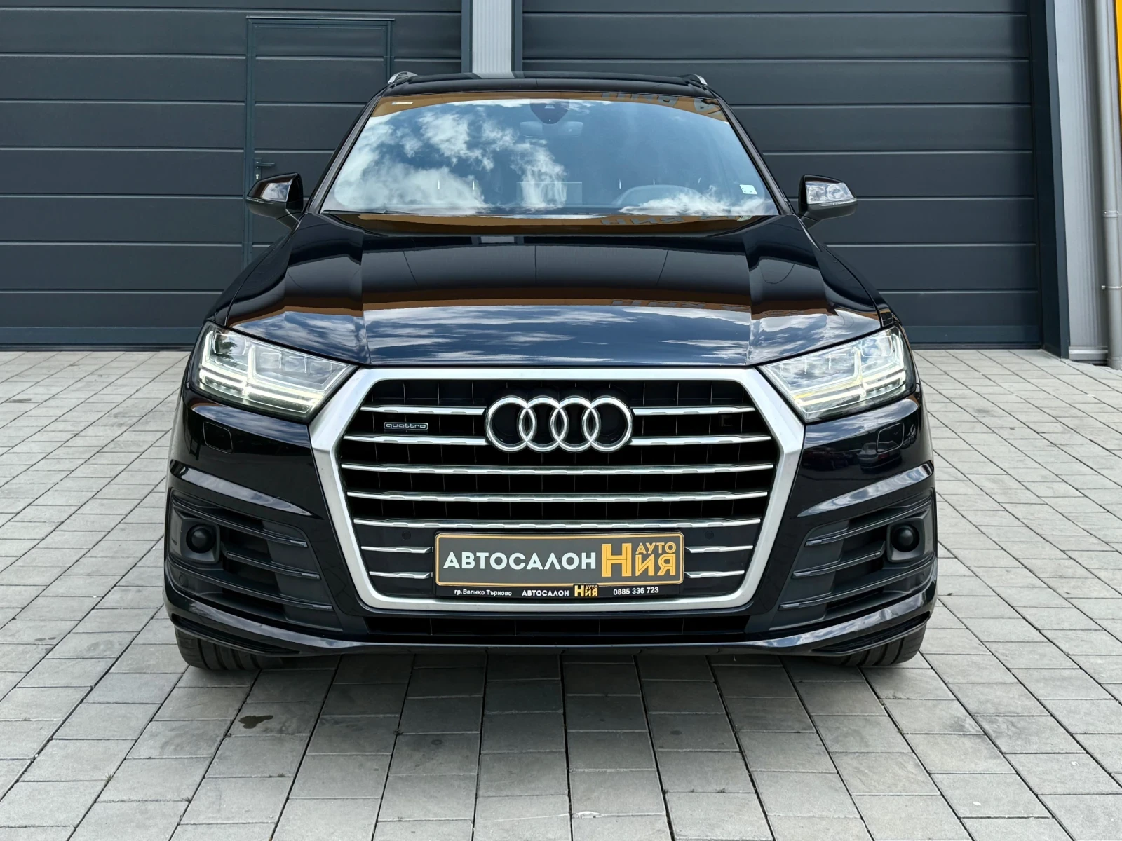 Audi Q7 * SLine* FullMax* 6+ 1* LaneAssist* BlindSpot* , снимка 2 - Автомобили и джипове - 54659412