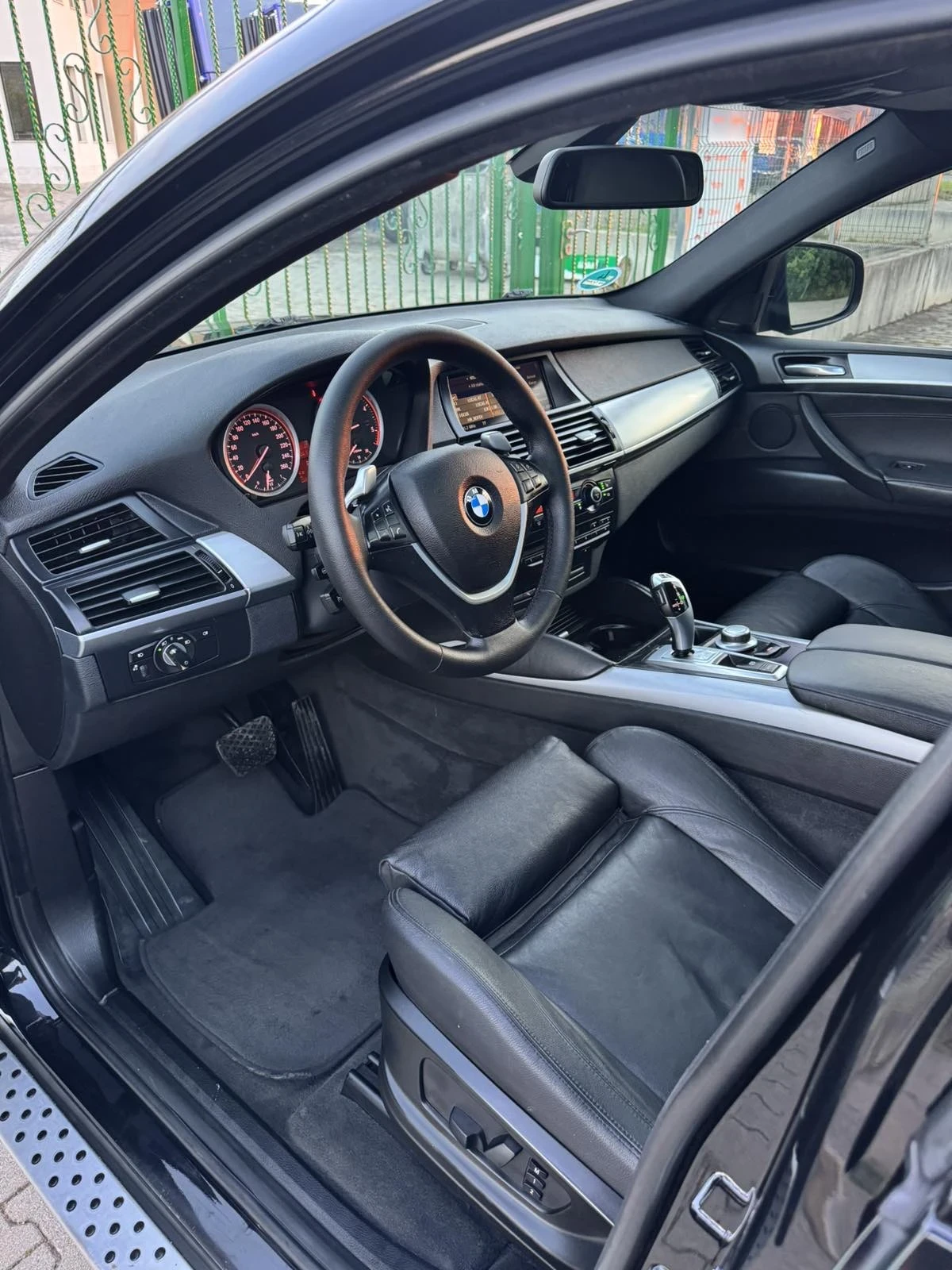 BMW X6 BMW X6 3.0 xDrive, снимка 8 - Автомобили и джипове - 54693427