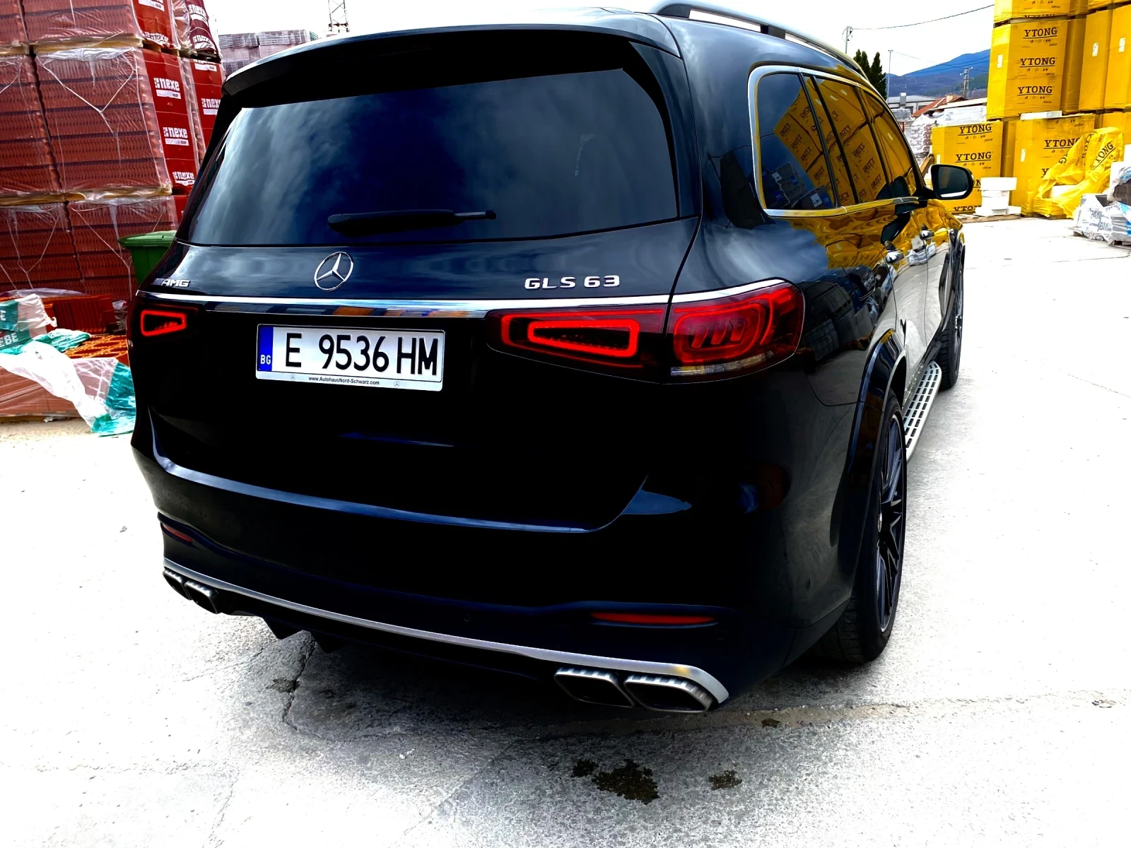 Mercedes-Benz GLS 63 AMG, снимка 3 - Автомобили и джипове - 55252149