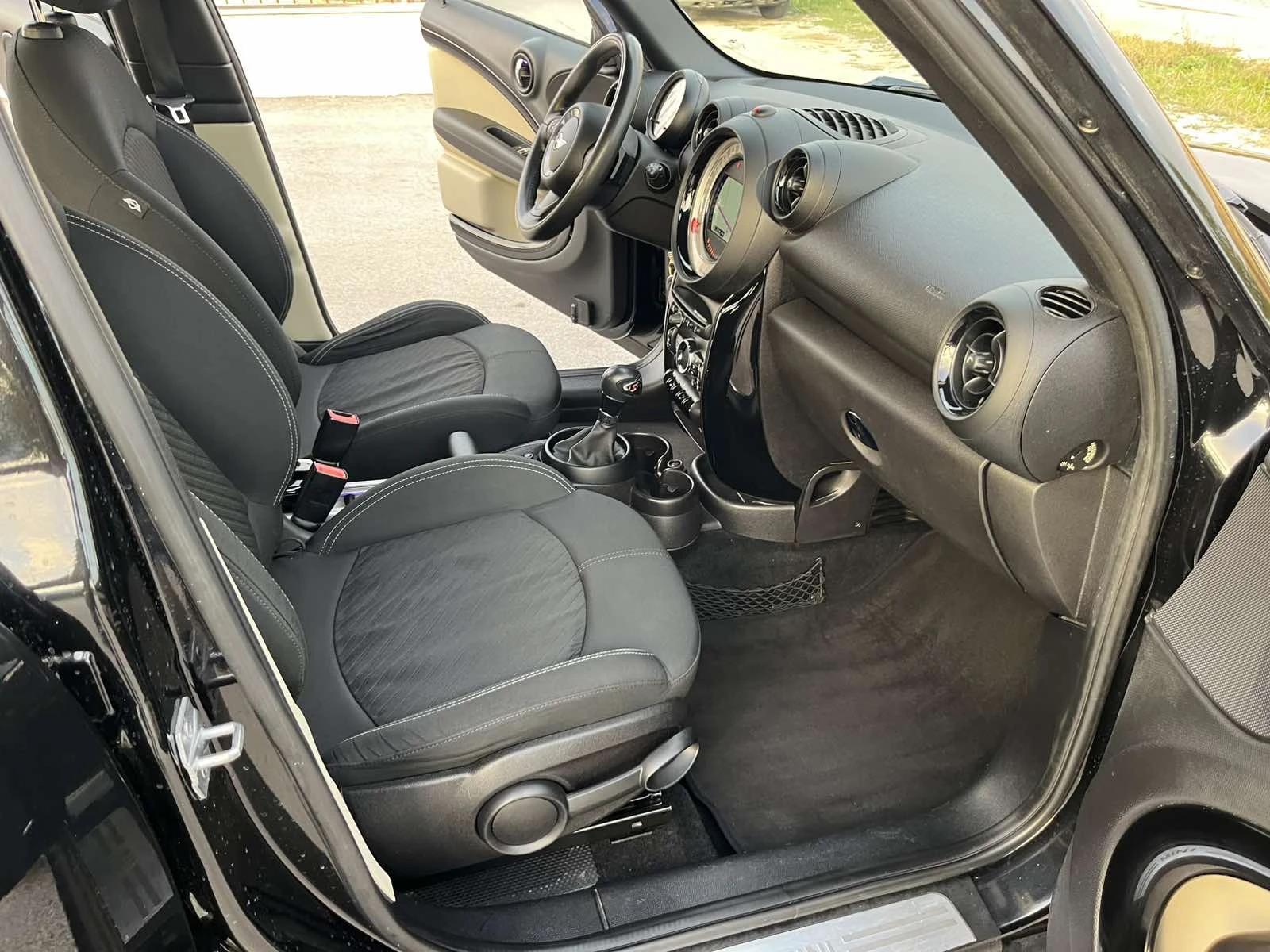 Mini Countryman 169 000км 4х4 НАВИГАЦИЯ HARMON/KARDON ВНОС ИТАЛИЯ, снимка 11 - Автомобили и джипове - 55269927
