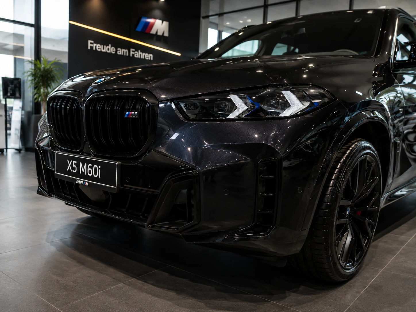 BMW X5 M60i* XDRIVE* CARBON* 3XTV* ГАРАНЦИЯ* ОЧАКВАН ВНОС, снимка 2 - Автомобили и джипове - 55603028