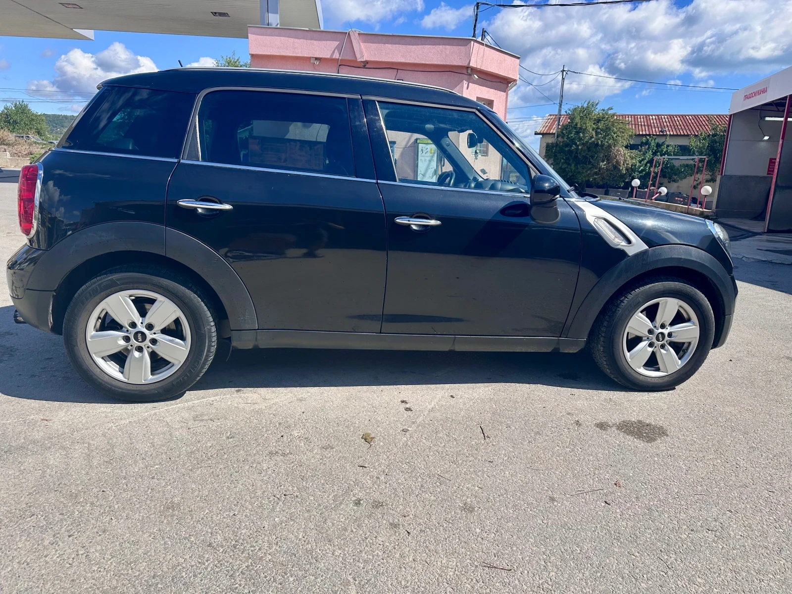 Mini Countryman 2.0 D, снимка 4 - Автомобили и джипове - 56496551