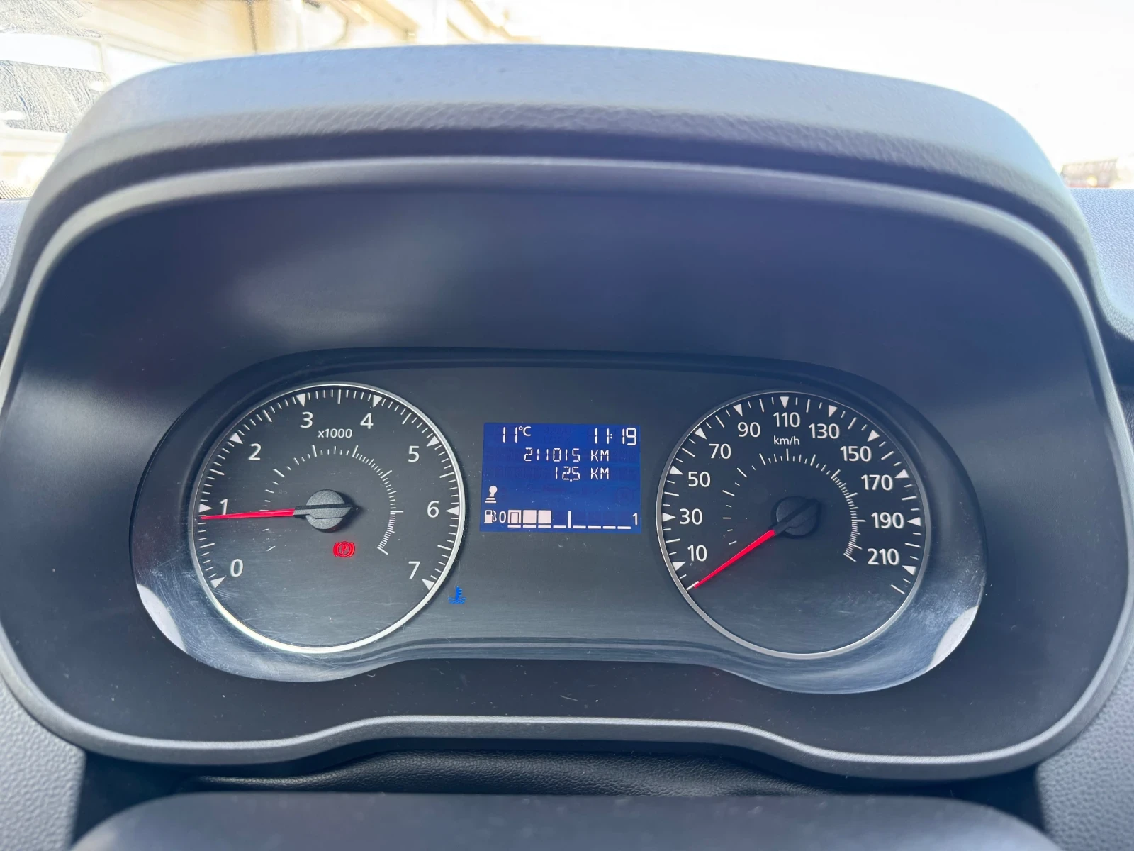 Dacia Duster 1.5 dCi  | Mobile.bg � ����������� 14