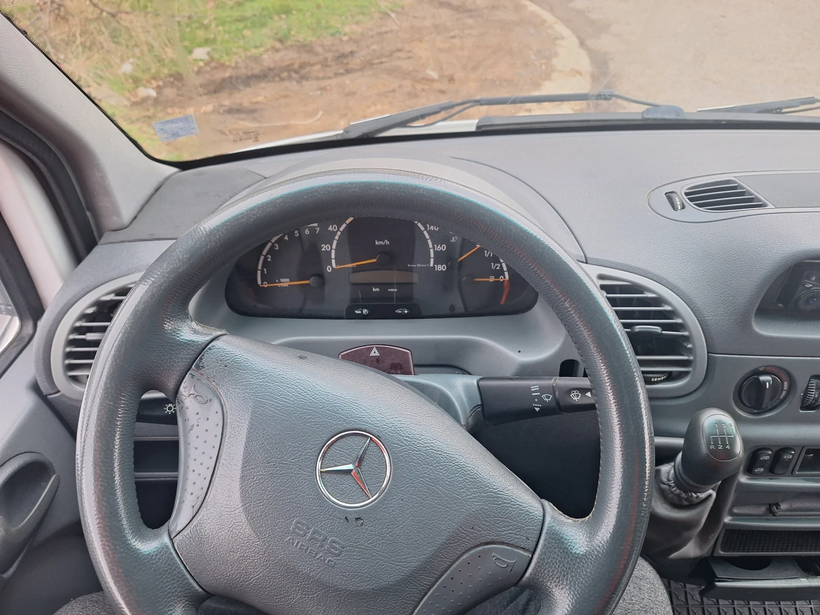 Mercedes-Benz 313 2.2 CDI - изображение 9