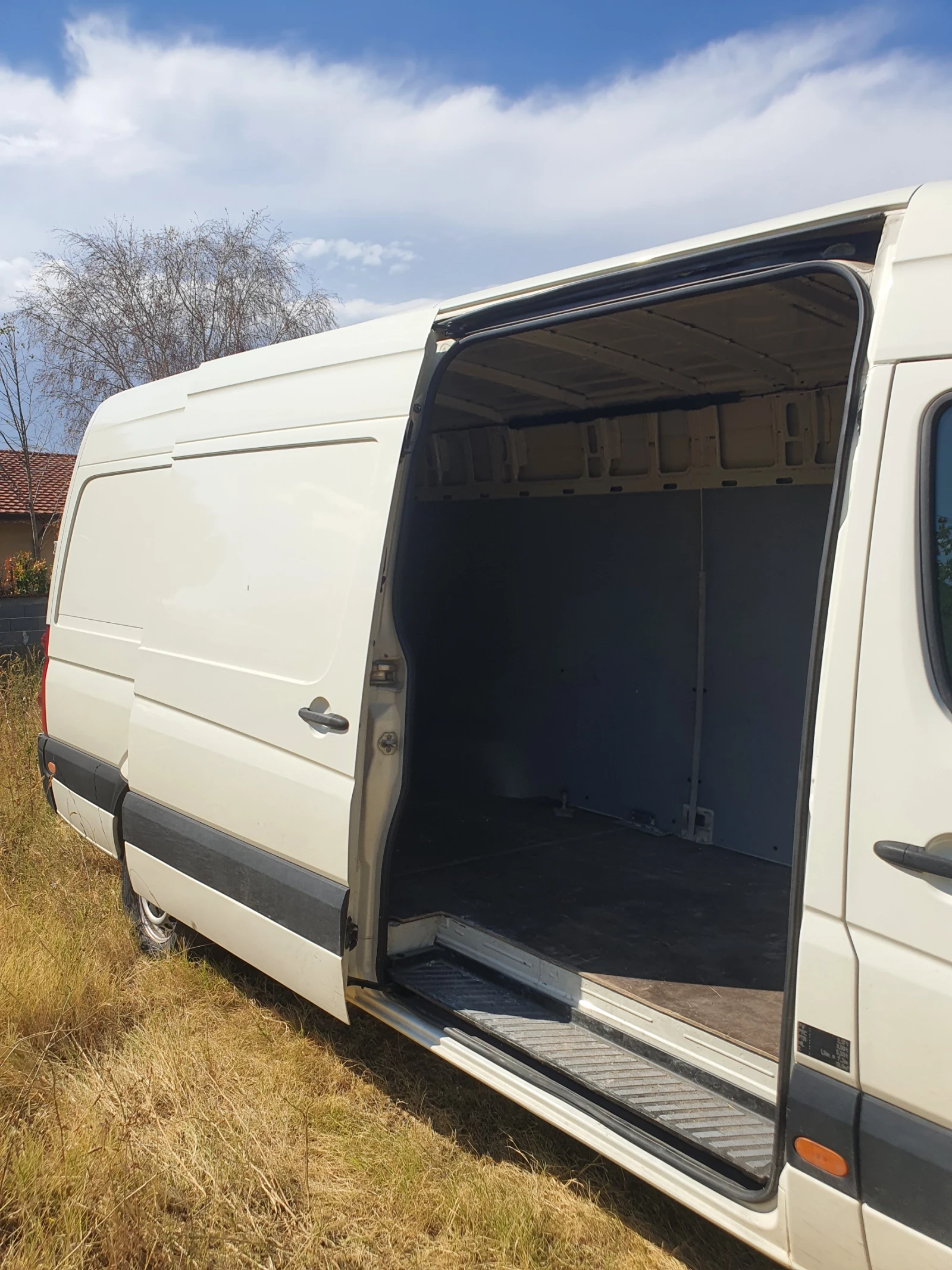VW Crafter Maxi база, снимка 6 - Бусове и автобуси - 55265775