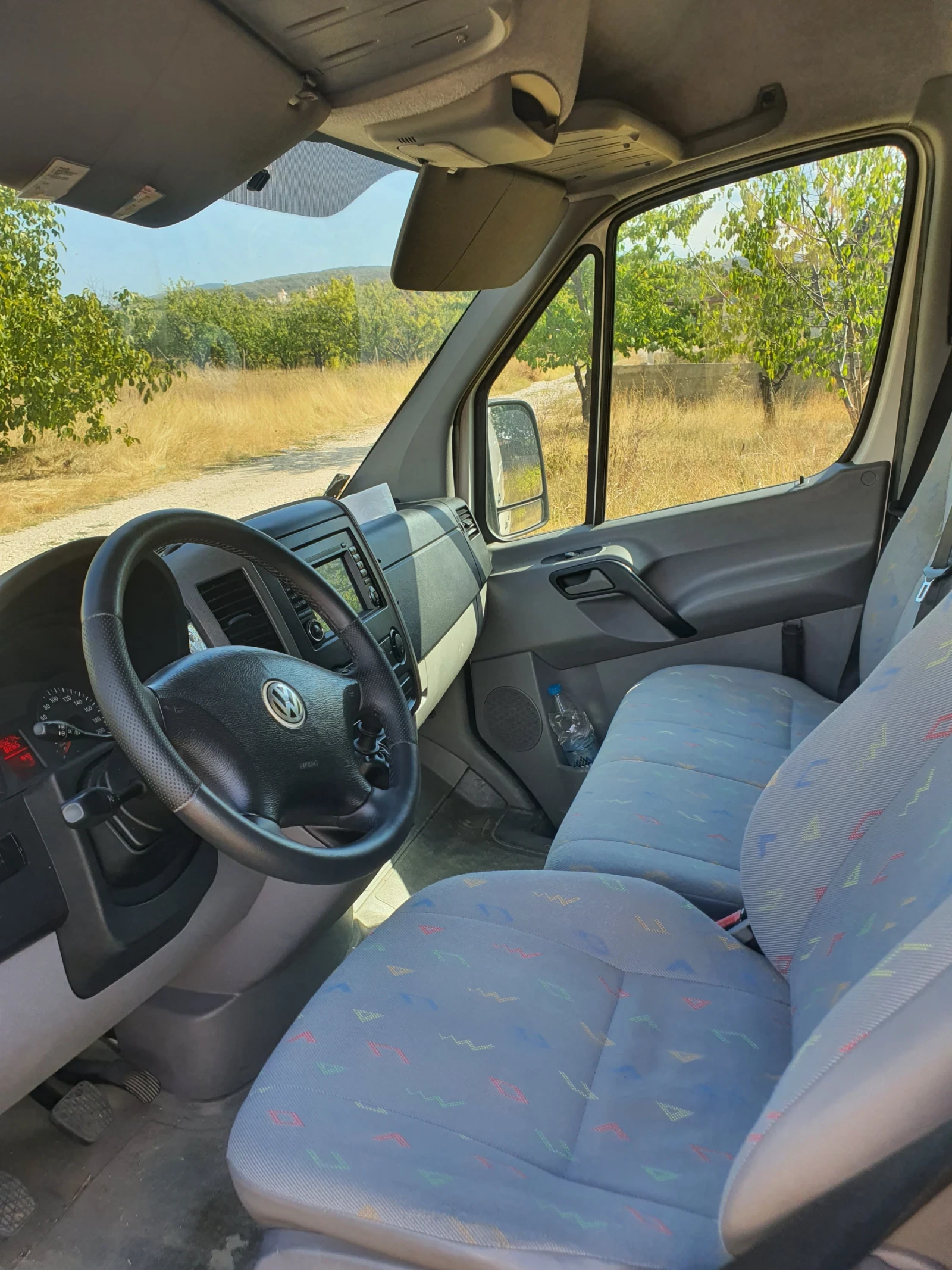 VW Crafter Maxi база, снимка 14 - Бусове и автобуси - 55265775