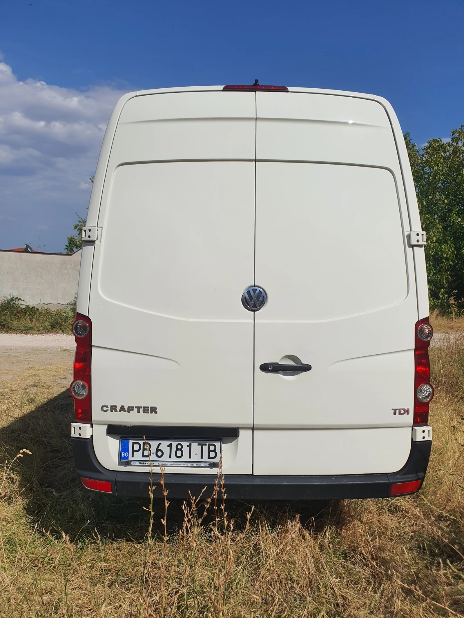 VW Crafter Maxi база, снимка 4 - Бусове и автобуси - 55265775