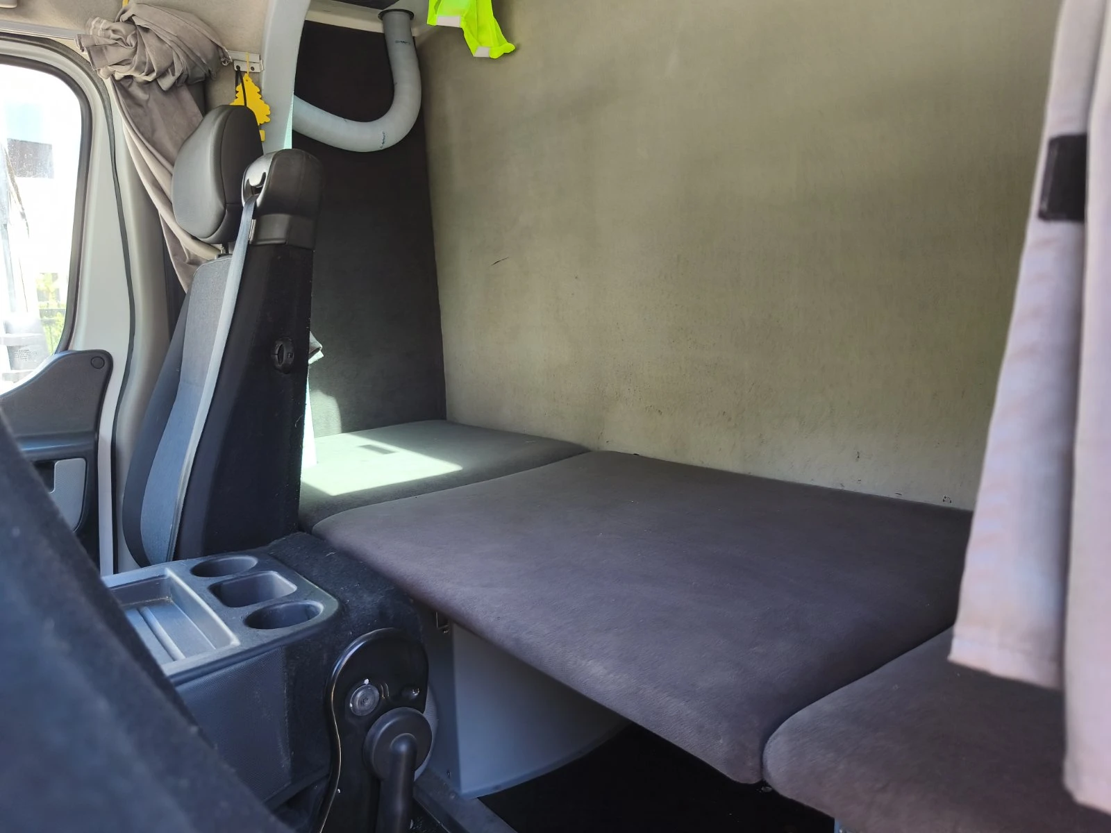 Renault Master ЛИЗИНГ/ДВЕ ЛЕГЛА/ПЛАТЕНИ ВИНЕТКИ//ВСИЧКО ПЛАТЕНО, снимка 5 - Бусове и автобуси - 55477837