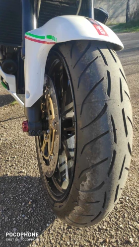 Aprilia Tuono 1000 R | Mobile.bg    16