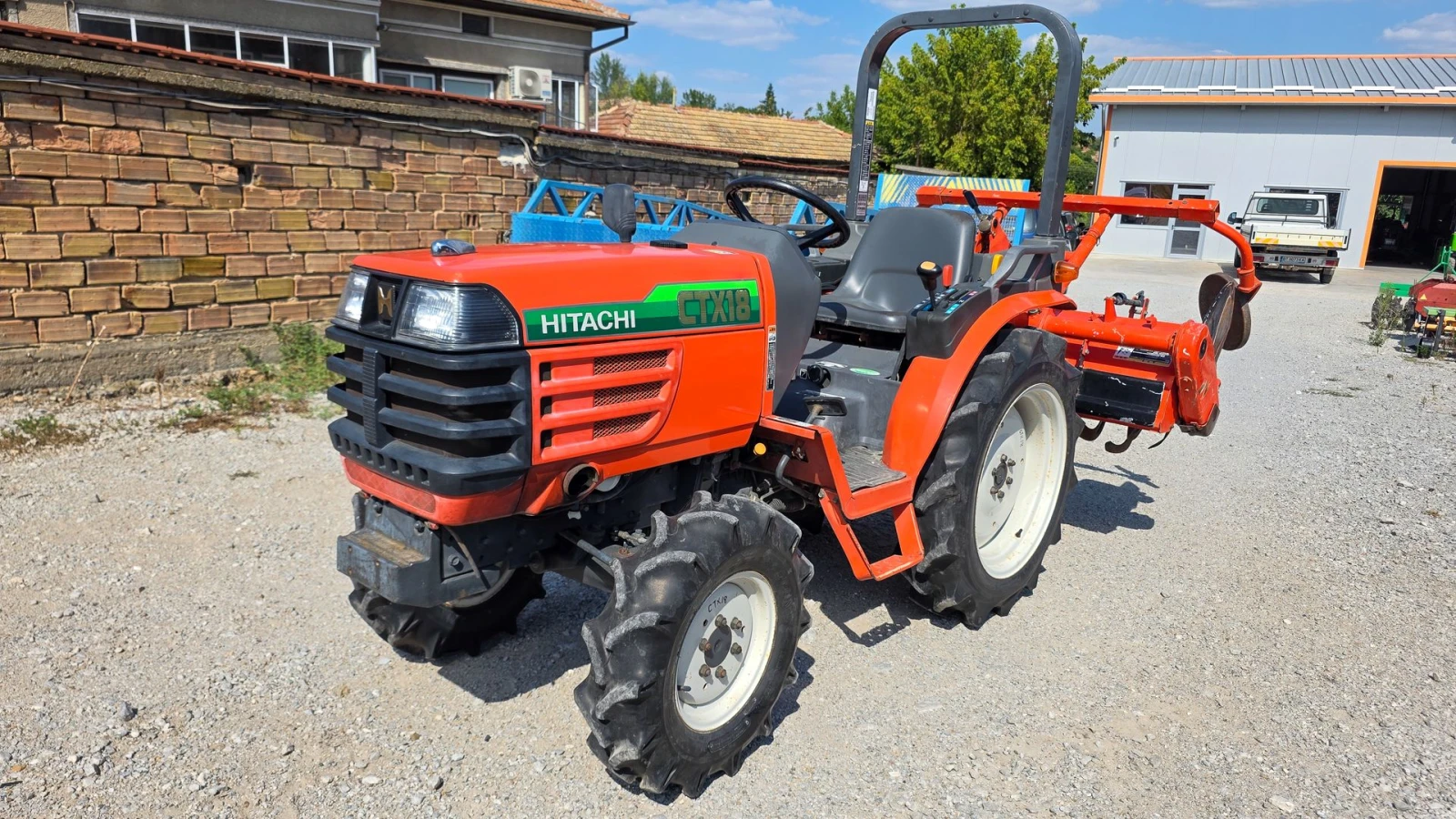 Трактор Kubota GB180 (CTX18) с фреза, 4х4, 18 кс, АграБГ Джолев