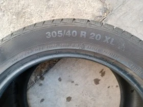 Гуми Зимни 305/40R20, снимка 9 - Гуми и джанти - 45649557