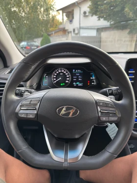 Hyundai Ioniq Plug in, снимка 9