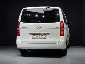 Hyundai Starex 2.5 Automatic, снимка 4
