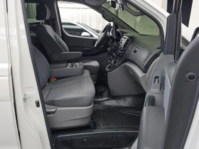 Hyundai Starex 2.5 Automatic, снимка 11