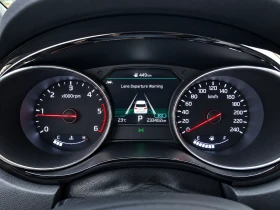 Kia Carnival 2.2 CRDi 8AT, снимка 6