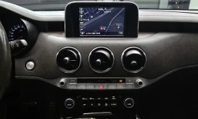 Kia Stinger 2.0T 2WD  | Mobile.bg    15