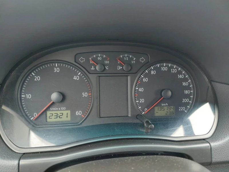 VW Polo 1,4TDI 68ps KLIMA, снимка 9 - Автомобили и джипове - 38895035