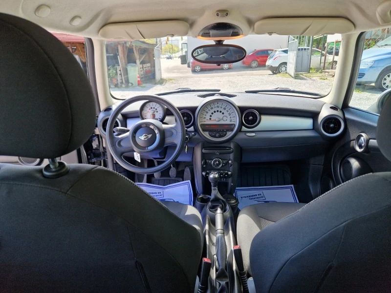 Mini One 1.6i/120хил.км!, снимка 10 - Автомобили и джипове - 44311030