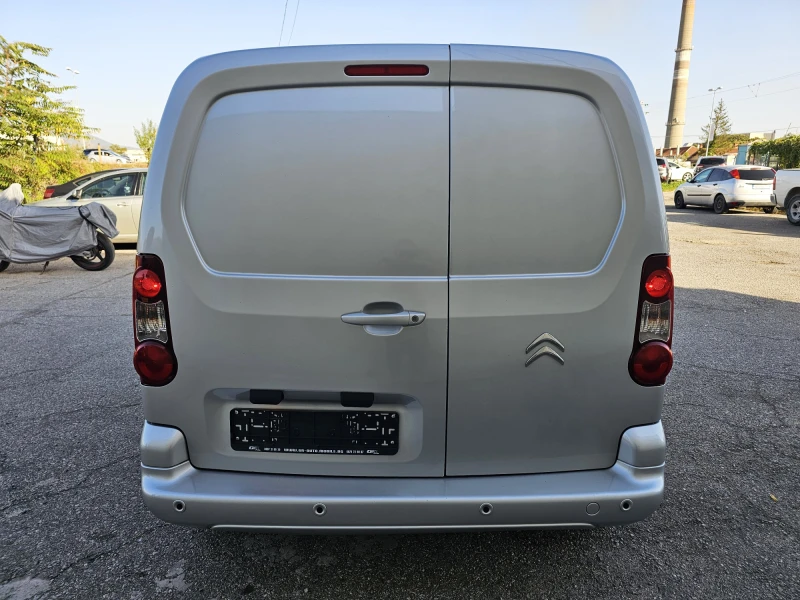 Citroen Berlingo 1.6 HDI 2+ 1м. 114к.с., снимка 6 - Автомобили и джипове - 47463900