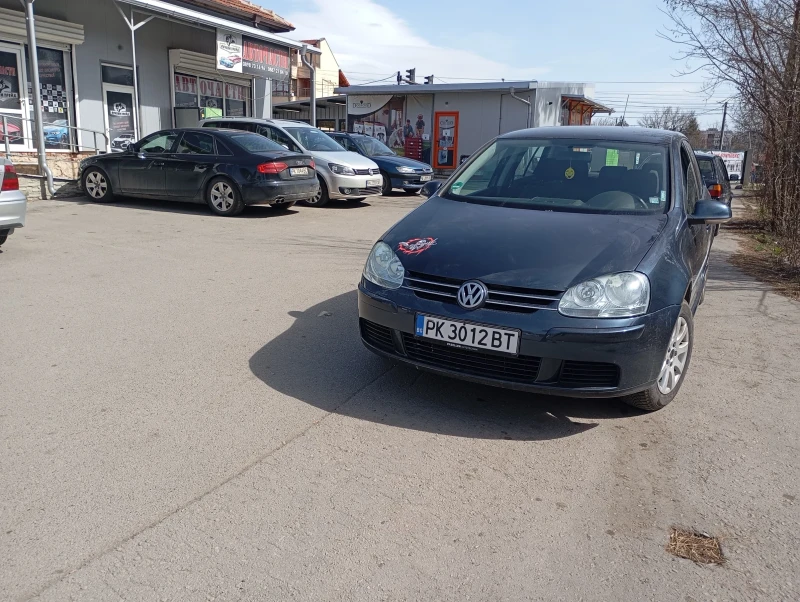 VW Golf 1.6 i, снимка 4 - Автомобили и джипове - 49494915