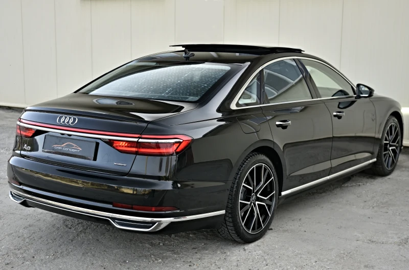 Audi A8 5.0 TDI  SPORT 3xTV B&O 360 PANO FULL, снимка 4 - Автомобили и джипове - 49600767