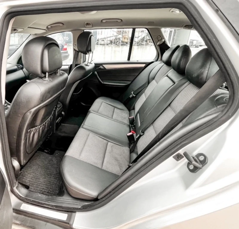 Mercedes-Benz C 200 Avtomat Avangarde  Face , снимка 10 - Автомобили и джипове - 52639180