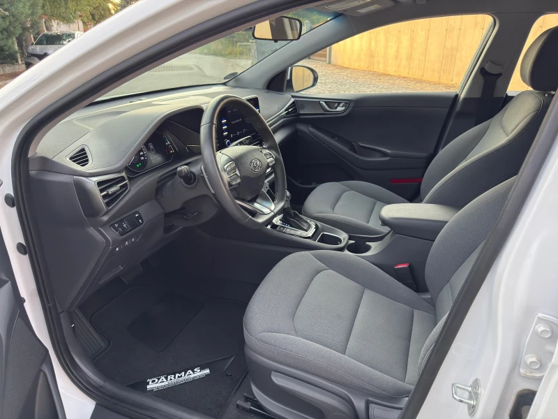 Hyundai Ioniq Plug in, снимка 6 - Автомобили и джипове - 52556747