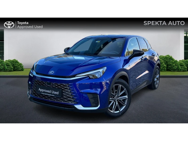 Lexus LBX Месечна вноска от 1040 лв.