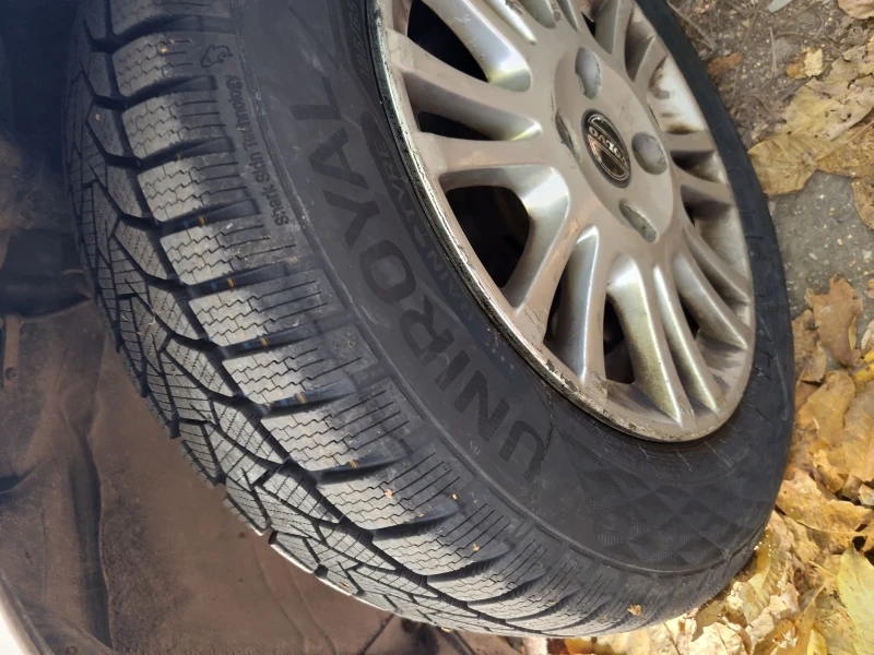 Volvo S40, снимка 6 - Автомобили и джипове - 52318806