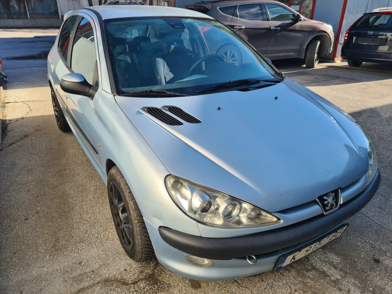 Peugeot 206 1.6 16v, снимка 3 - Автомобили и джипове - 52593844