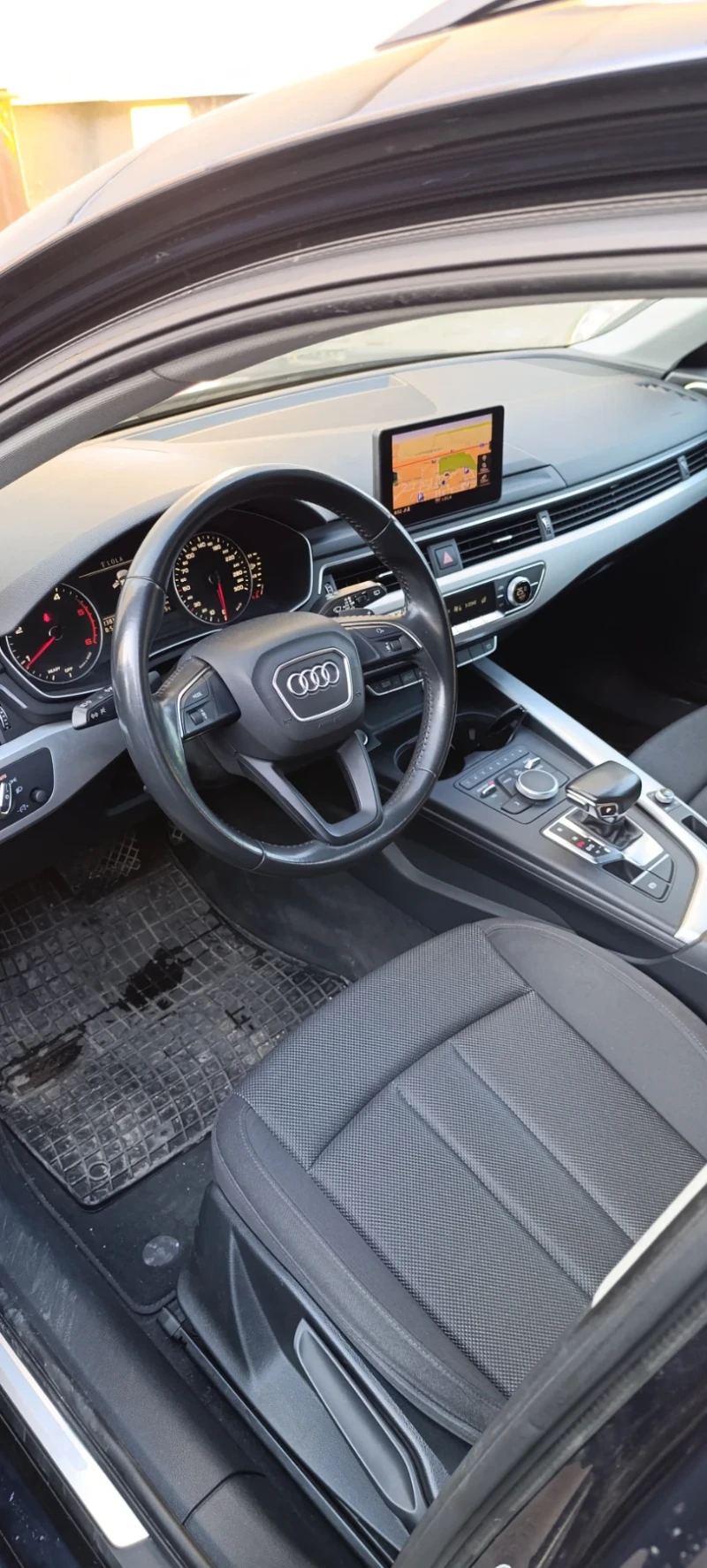 Audi A4 A4B9Avant, снимка 8 - Автомобили и джипове - 53014835