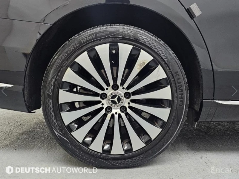 Mercedes-Benz E 220, снимка 5 - Автомобили и джипове - 53115701