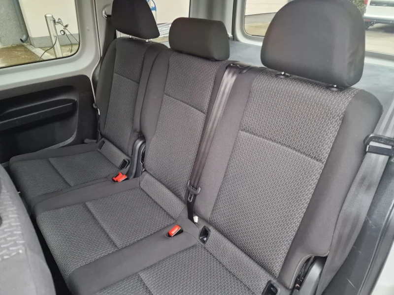 VW Caddy Клима 2.0 л пътник 147890км, снимка 9 - Автомобили и джипове - 53445063